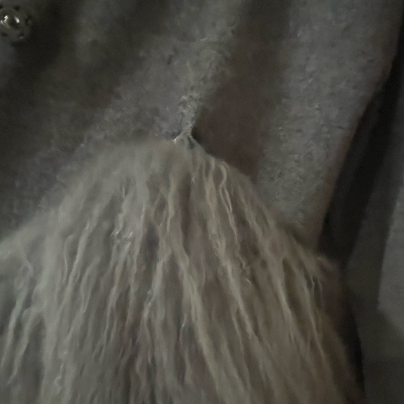 Grey jacket cashmere detachable pocket with fur. New. Size 6 - Picture 1 of 5
